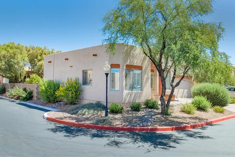 1582 E Painted Colt Loop, Tucson, AZ 85719 photo 2