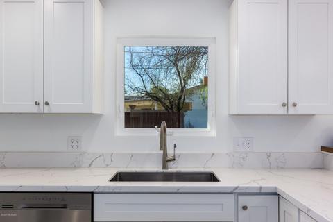 4111 E Holmes St, Tucson, AZ 85711 photo 15