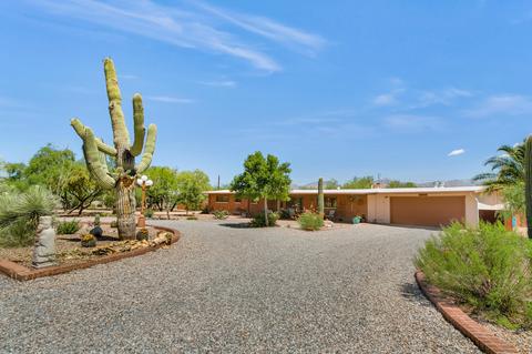 7901 E Mabel Dr, Tucson, AZ 85715 photo 1