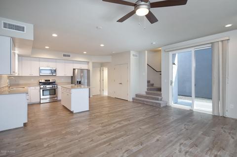 882 E Millenium Ct, Tucson, AZ 85719 photo 5