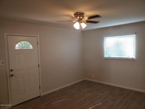 3427 E 27th St, Tucson, AZ 85713 photo 9