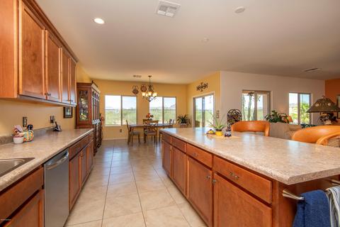 8082 W Fish Eagle Dr, Tucson, AZ 85757 photo 10