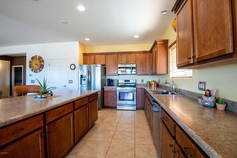8082 W Fish Eagle Dr, Tucson, AZ 85757 photo 9