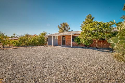 5543 E 2nd St, Tucson, AZ 85711 photo 2