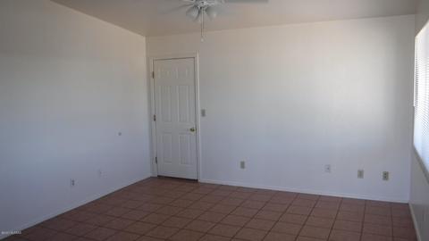 820 E Pastime Rd, Tucson, AZ 85719 photo 2