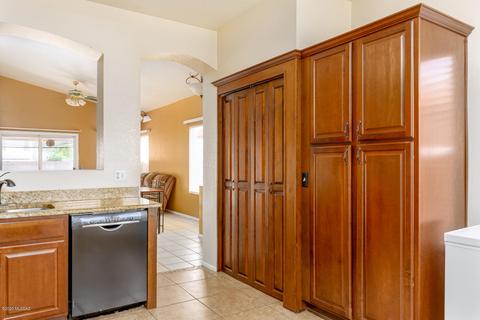 8996 E Ironbark St, Tucson, AZ 85747 photo 8
