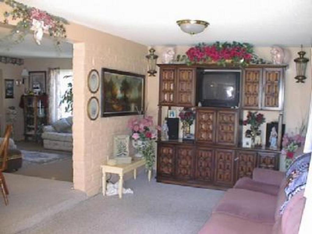 6524 E Brooks Dr, Tucson, AZ 85730 photo 5