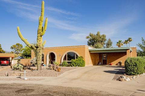9036 E Wrightstown Rd, Tucson, AZ 85715 photo 2