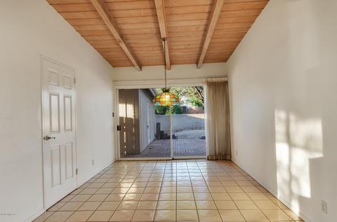 7002 E Katchina Ct, Tucson, AZ 85715 photo 25