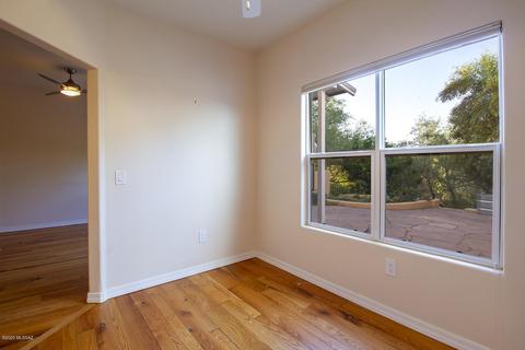 537 E Roger Rd, Tucson, AZ 85705 photo 10