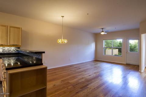 537 E Roger Rd, Tucson, AZ 85705 photo 4