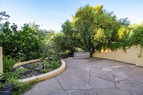 537 E Roger Rd, Tucson, AZ 85705 photo 11