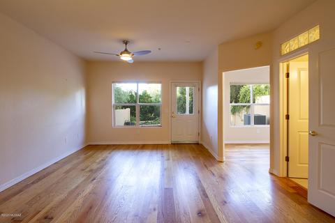 537 E Roger Rd, Tucson, AZ 85705 photo 8