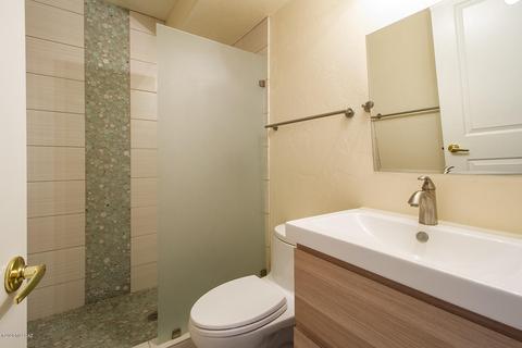 537 E Roger Rd, Tucson, AZ 85705 photo 16