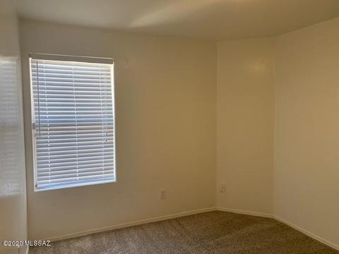 8515 E Sarnoff Ridge Loop, Tucson, AZ 85710 photo 7