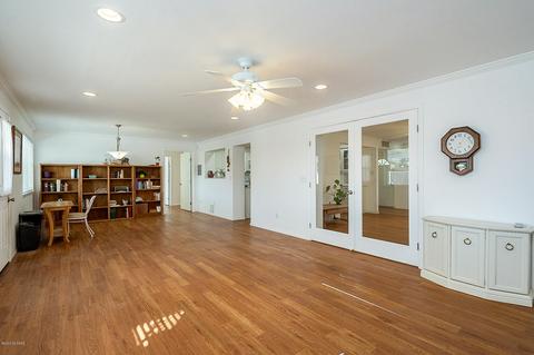 8641 E 27th Pl, Tucson, AZ 85710 photo 13