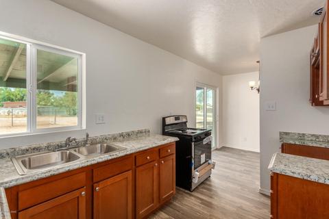 2902 E Coconino Vis, Tucson, AZ 85713 photo 13