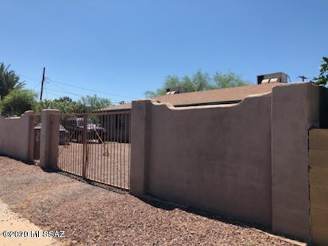 520 E 30th St, Tucson, AZ 85713 photo 2
