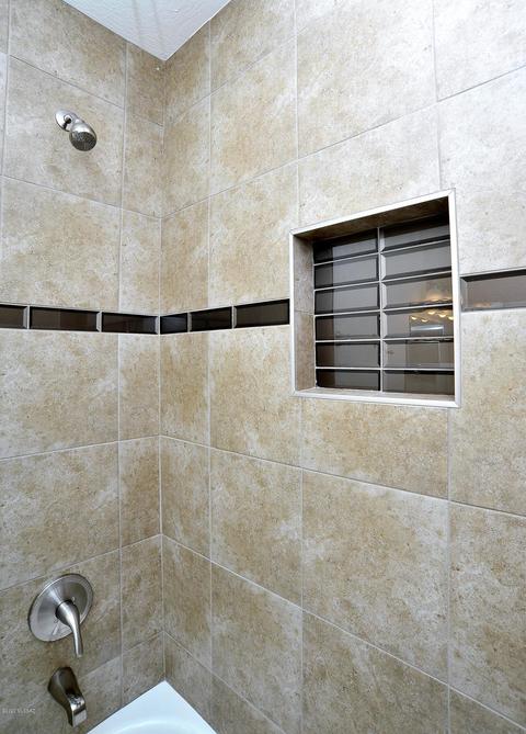 5133 E River Rd, Tucson, AZ 85718 photo 36