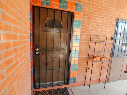 734 W Holladay Dr, Tucson, AZ 85706 photo 1