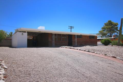 7012 E Julia St, Tucson, AZ 85710 photo 1