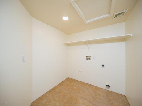 7657 E Palace Park Loop, Tucson, AZ 85710 photo 23