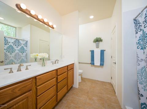 7657 E Palace Park Loop, Tucson, AZ 85710 photo 16