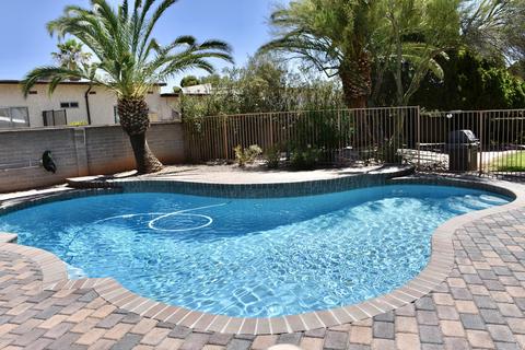 9182 E Visco Pl, Tucson, AZ 85710 photo 3