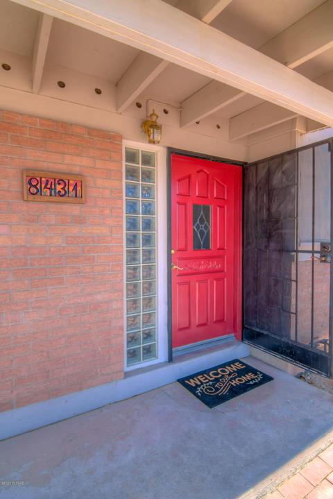 8431 E Colette St, Tucson, AZ 85710 photo 6