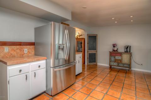 8431 E Colette St, Tucson, AZ 85710 photo 15