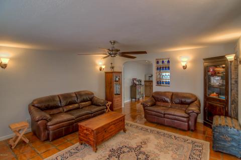 8431 E Colette St, Tucson, AZ 85710 photo 8