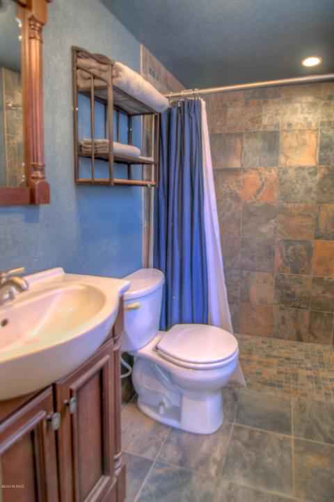 8431 E Colette St, Tucson, AZ 85710 photo 28