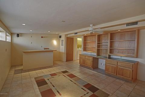 6941 Edgemont St, Tucson, AZ 85710 photo 5