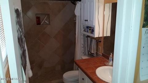 9051 E Kenyon Dr, Tucson, AZ 85710 photo 10