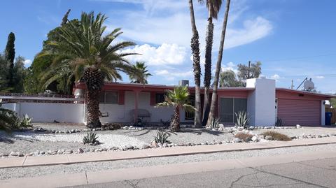 9051 E Kenyon Dr, Tucson, AZ 85710 photo 1