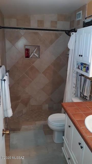 9051 E Kenyon Dr, Tucson, AZ 85710 photo 9