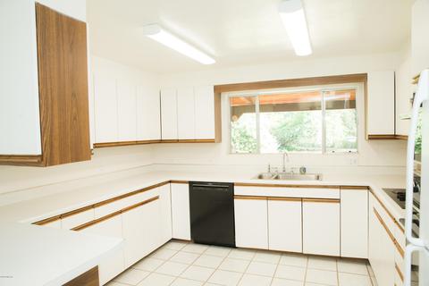 220 E Golden Bell Rd, Saint David, AZ 85630 photo 9