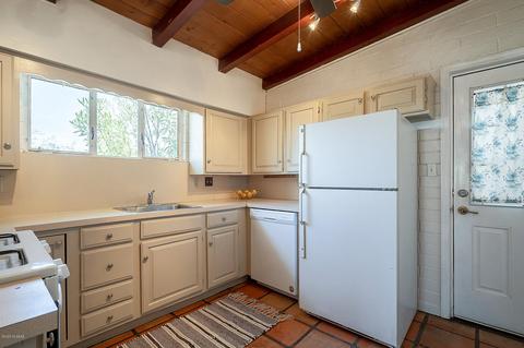 4912 E 3rd St, Tucson, AZ 85711 photo 7