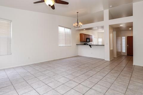 5172 E Circulo Las Cabanas, Tucson, AZ 85711 photo 3