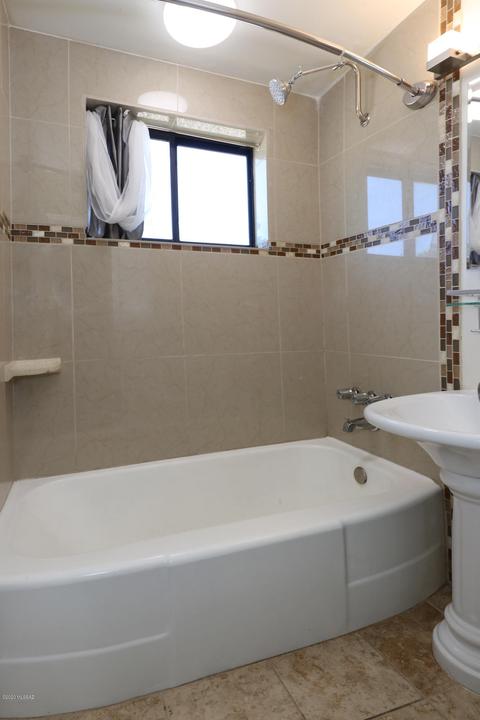 3702 E 22nd St, Tucson, AZ 85713 photo 8
