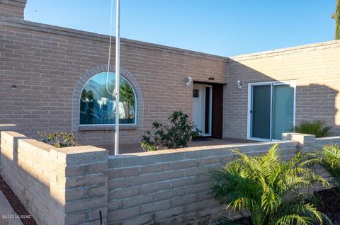 8958 E Maple Leaf Dr, Tucson, AZ 85710 photo 6