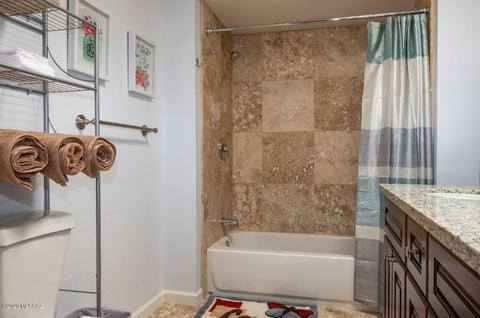 8958 E Maple Leaf Dr, Tucson, AZ 85710 photo 8