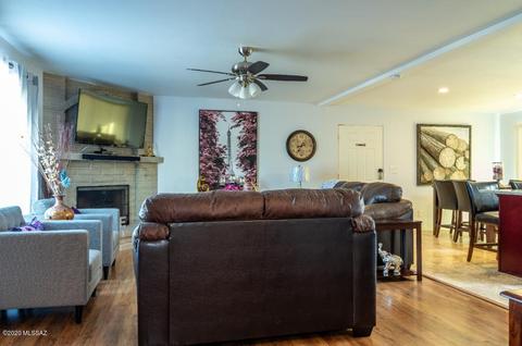 8958 E Maple Leaf Dr, Tucson, AZ 85710 photo 15