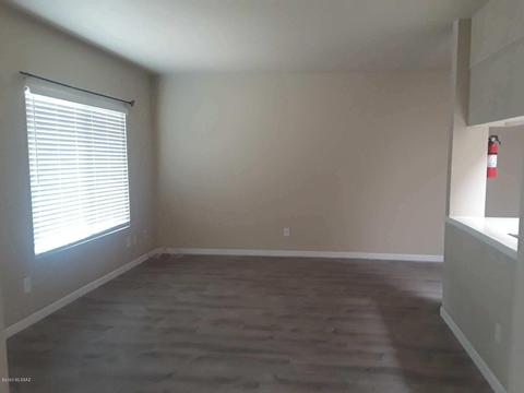 8832 E Arbor St, Tucson, AZ 85730 photo 2