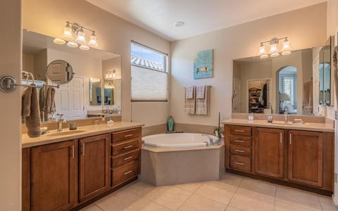 13736 E Carruthers St, Vail, AZ 85641 photo 17