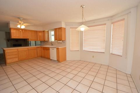 8948 E Harborage Dr, Tucson, AZ 85710 photo 4