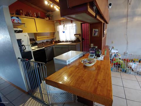 5834 E 18th St, Tucson, AZ 85711 photo 7