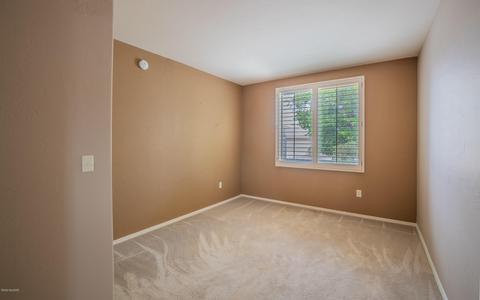 650 S Painted River Way, Vail, AZ 85641 photo 5