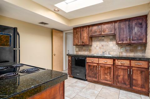 9064 E 6th St, Tucson, AZ 85710 photo 11