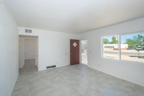 4502 E Cooper St, Tucson, AZ 85711 photo 9